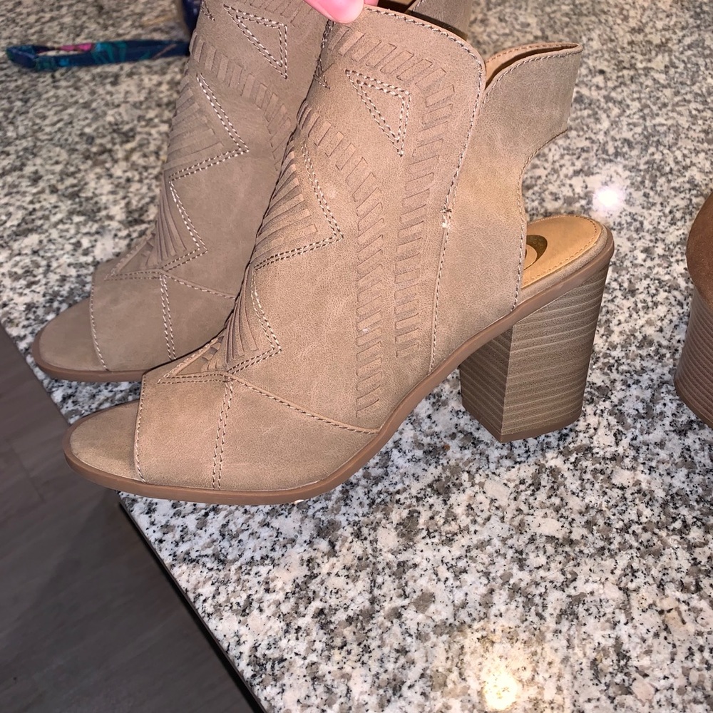 Boot heels